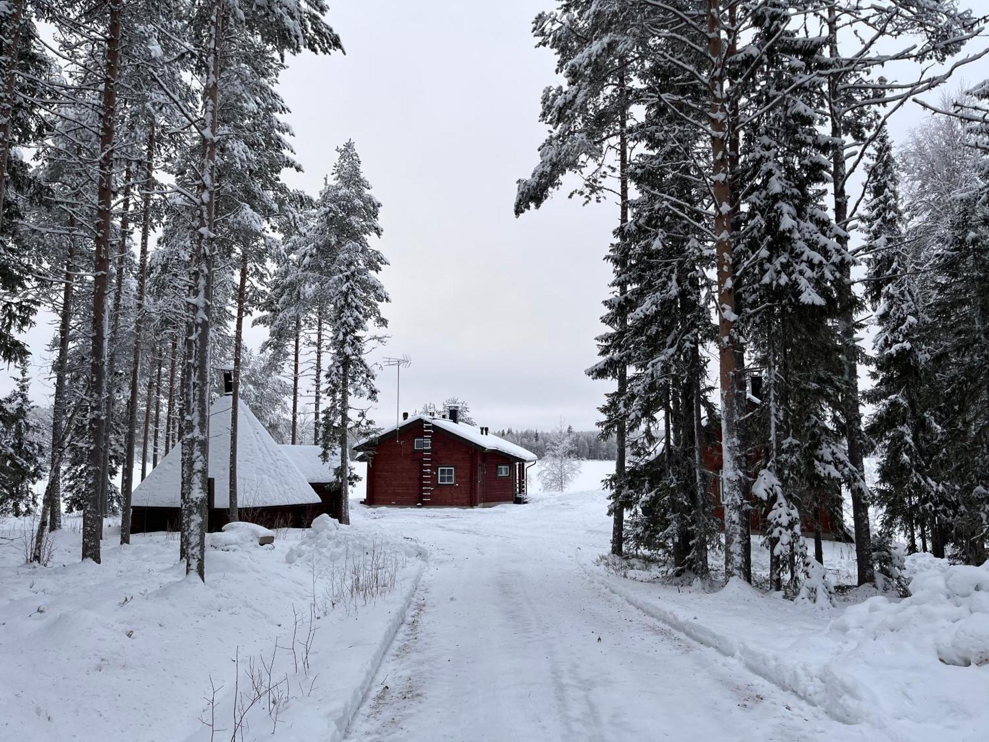 Kenttaeniemi Cottages Сонка Экстерьер фото
